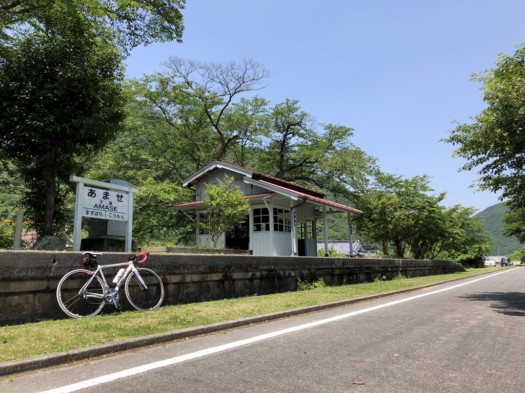 岡山県 古き良き鉄道の景色と山や川の自然が美しい 片鉄ロマン街道 サイクリング Tabirin たびりん