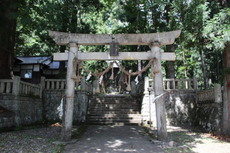 細野諏訪神社 鳥居