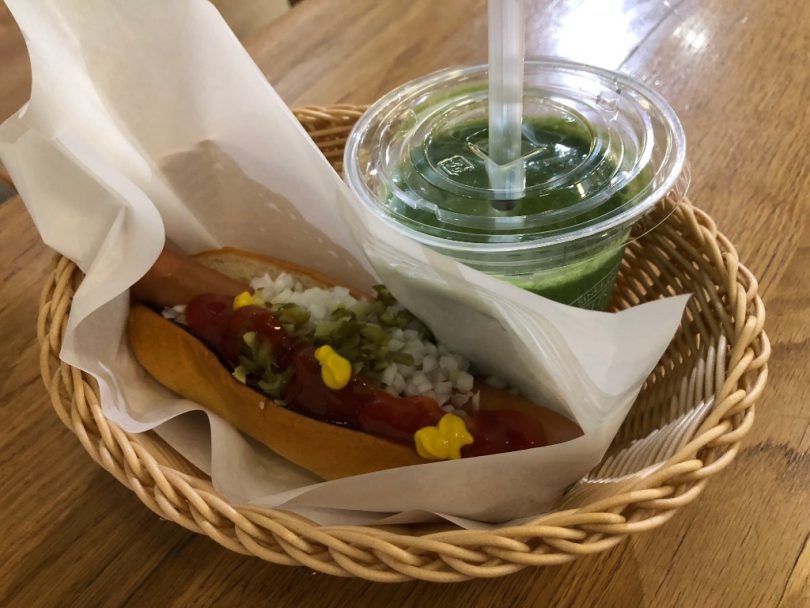 ターミナル3で軽食