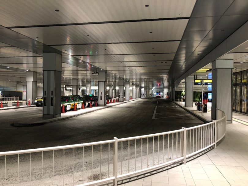 新宿バスタ