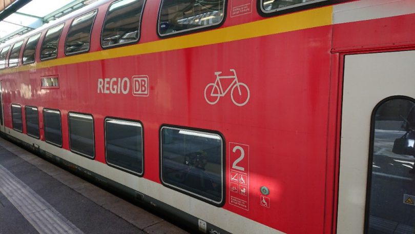 駅のホームに自転車は当たり前 ドイツ、フィンランド、ノルウェーの 