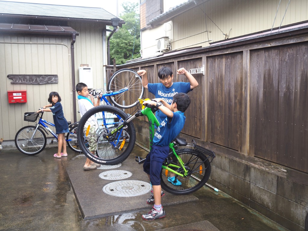 夏休みに子どもたちとともに旅した12日間740kmの旅｜自転車旅人・西川 