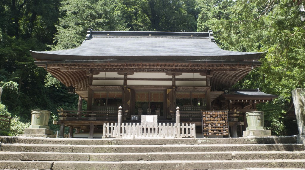金鑚神社の拝殿