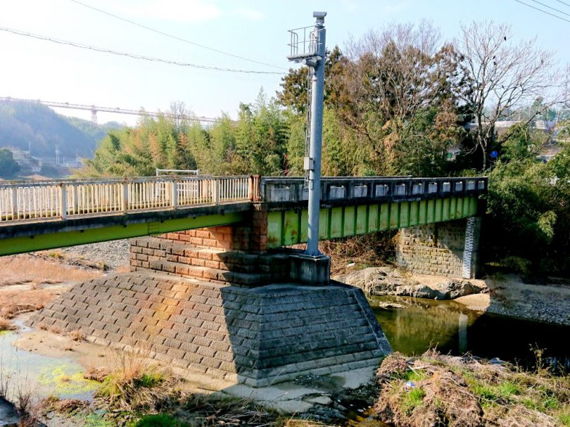 香東川を渡る鉄橋
