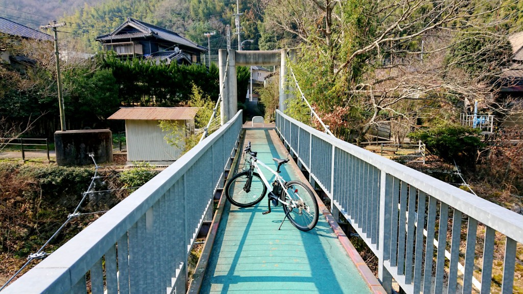 【香川県】塩江温泉鉄道沿いをレンタサイクルで巡る歴史探訪サイクリング