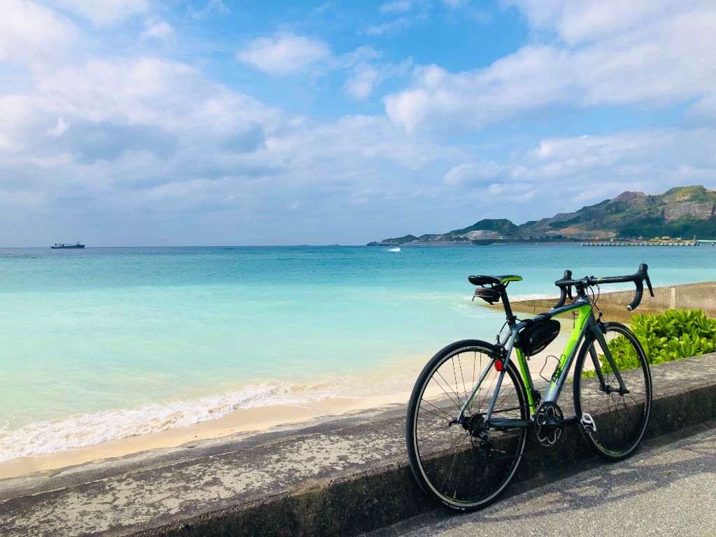 沖縄県 冬でも爽快 名護市から古宇利大橋へ レンタルロードバイクで本部半島一周50kmの小旅行 Tabirin たびりん