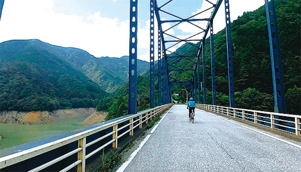 初心者から上級者までおすすめの「湖畔1周サイクリングコース」10選 - TABIRIN（たびりん）