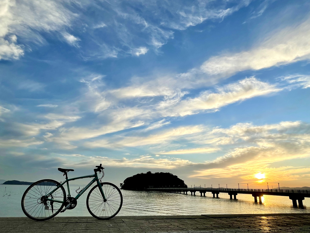 【愛知県】蒲郡市のレンタサイクルで約13kmの海辺と夕暮れ景勝地サイクリング