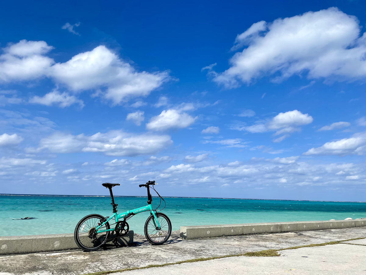 【沖縄県】快適レンタサイクル、みやこ下地島空港「しまそらポタリング」で島一周・美しい海を堪能サイクリング