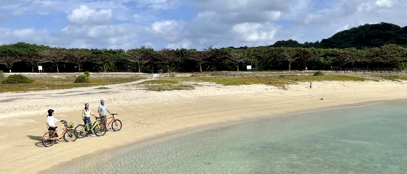 【沖縄県】海中道路と橋で美しい島がつながる「うるま市」で、レンタサイクルを使った離島のんびりサイクリング《PR》