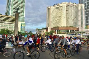 【インドネシア】ジャカルタの「カーフリー」から見えた、自転車のマナーと国民性