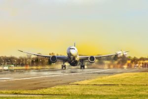 【遠出サイクリングの節約術】飛行機を安く予約するタイミングをまとめてみた　その１【ＦＳＣ航空会社編】