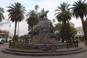 【アルゼンチン】レンタルバイクで街中サイクリング　IN 　サルタ